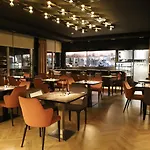 Mondial Hotel