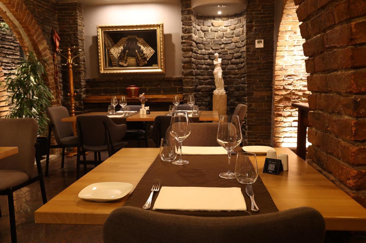 Hotel Mondial 4*