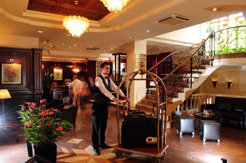 Hotel Mondial 4*